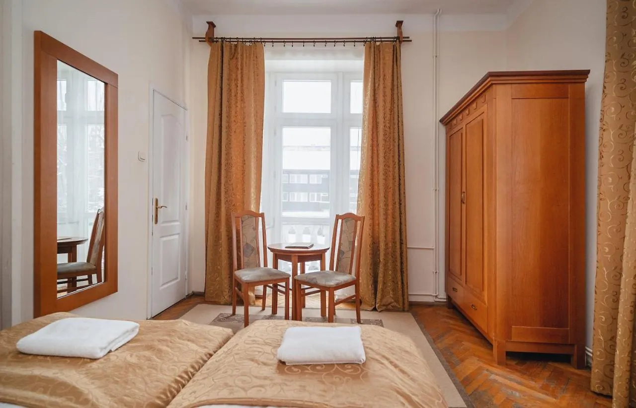 Jasny Palac Zakopane Bed & Breakfast